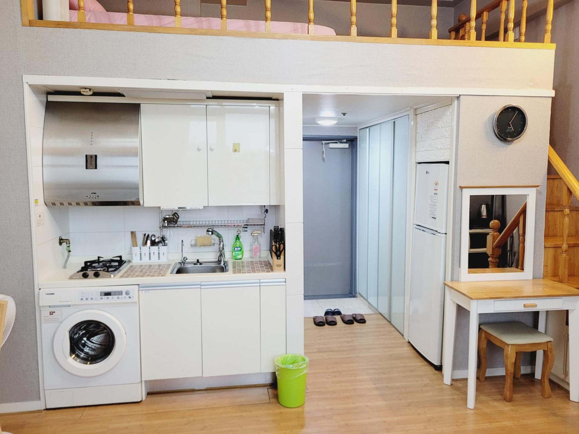 Travel House Διαμέρισμα Σεούλ Δωμάτιο φωτογραφία